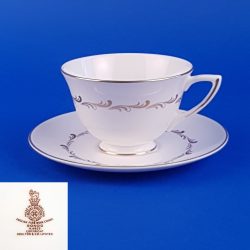 7 x ROYAL DOULTON Rondo H4935 Tea Cup and Saucer 4 7 x ROYAL DOULTON Rondo H4935 Tea Cup and Saucer - Image 2