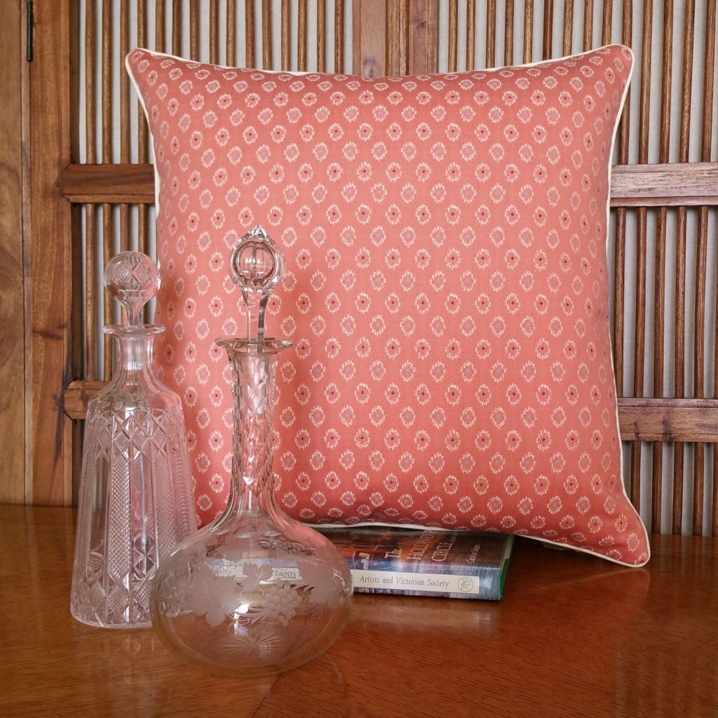 Chateau Cushions DesignerXS